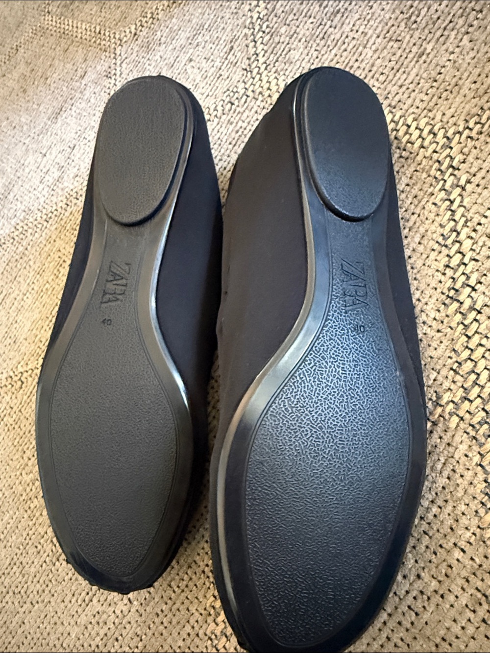 ZARA Black Elastic-Strap Ballet Flats -Brand new No 🏷️ - Picture 2 of 4